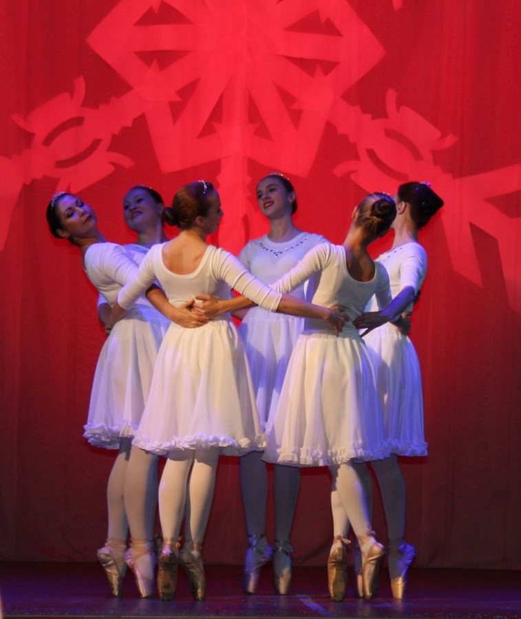 В АГКЦ состоялась премьера сказочного балета «Снегурочка»